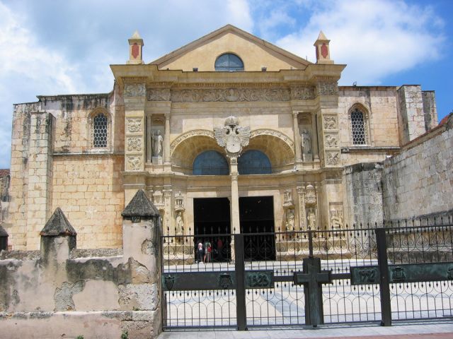 Cathédrale Notre-Dame de l'Incarnation