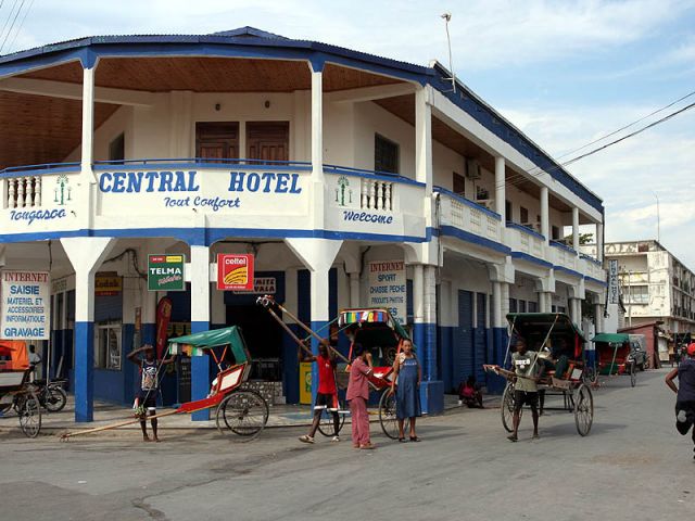 Central Hotel