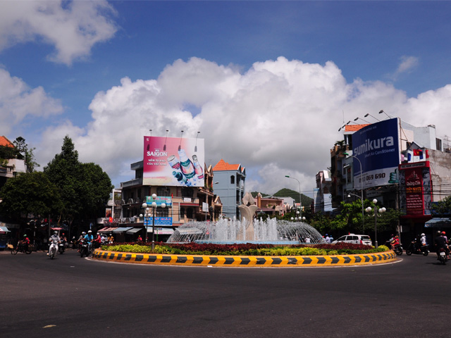 Gieng Nuoc Crossroad