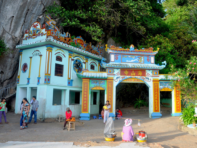 Hang Pagoda