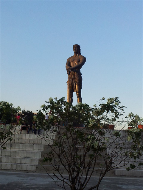 Lapu-Lapu statue