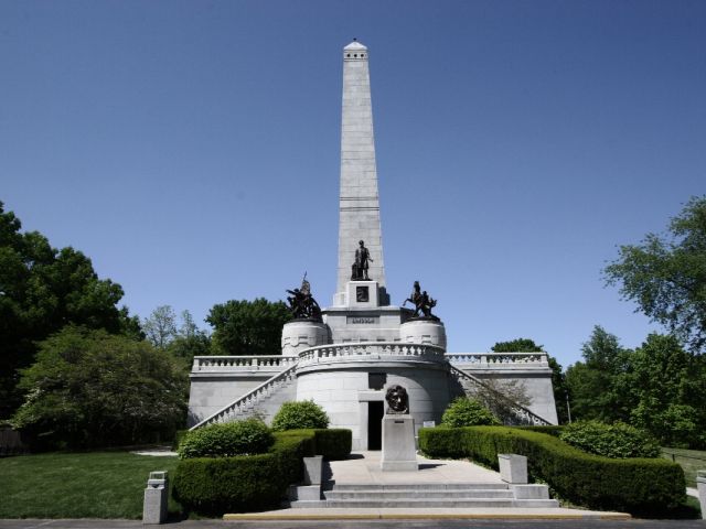 Lincoln Tomb