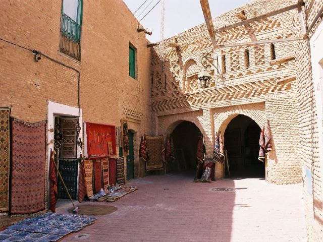 Medina entrance