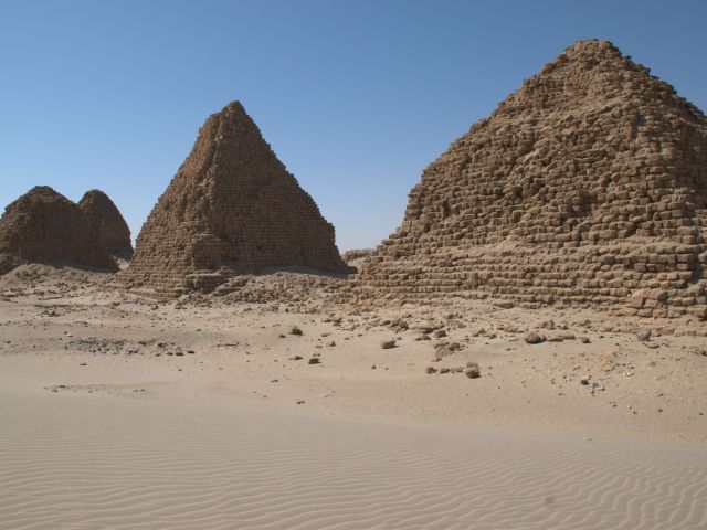 Nuri pyramids