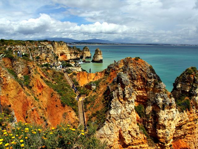 Praia do Camilo