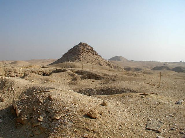 Pyramide d'Ouserkaf