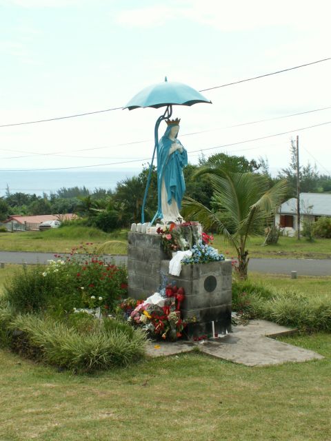 Vierge au parasol