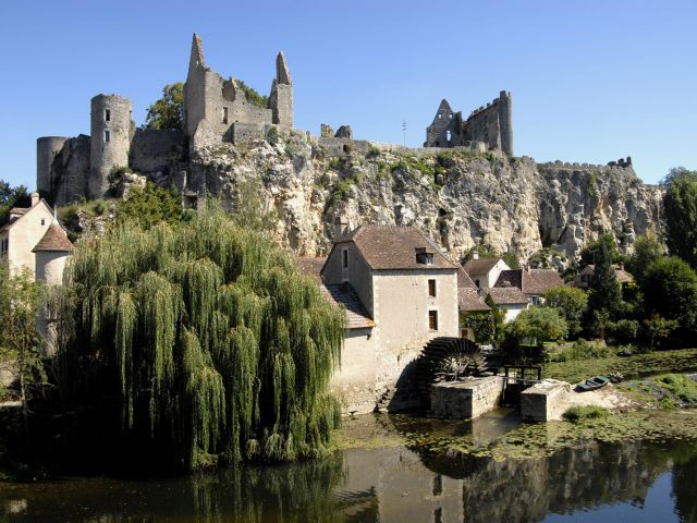 Angles-sur-l'Anglin