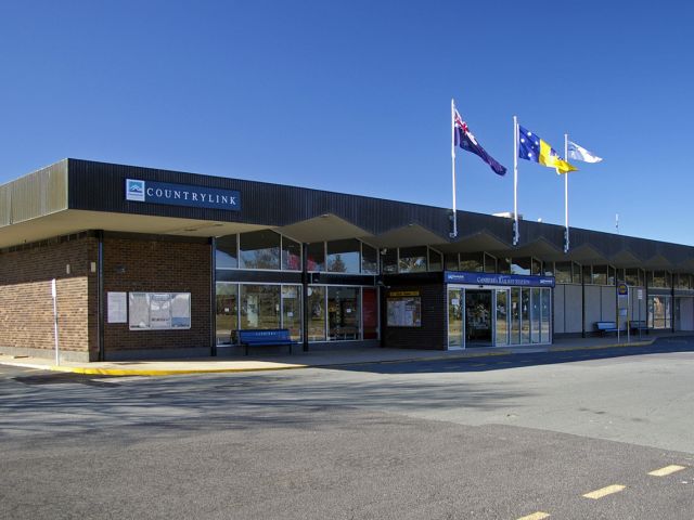 Canberra railway station