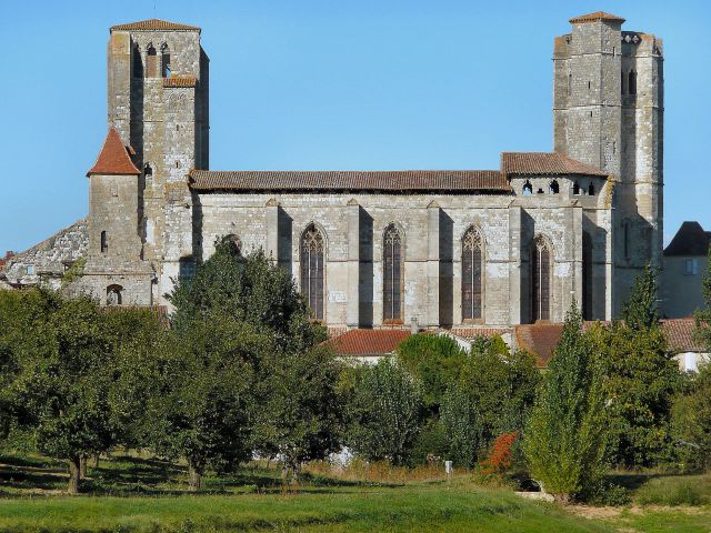 Collégiale Saint-Pierre