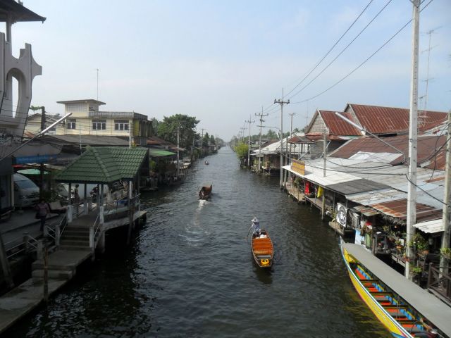 Floating Market