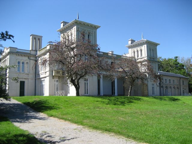 Dundurn Castle