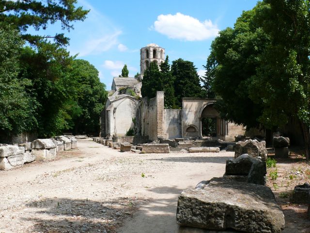 Église Saint-Honorat d'Arles