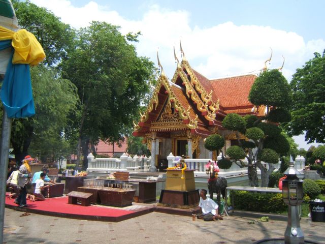 General Taksin Shrine