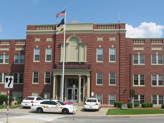 Hardin County Courthouse