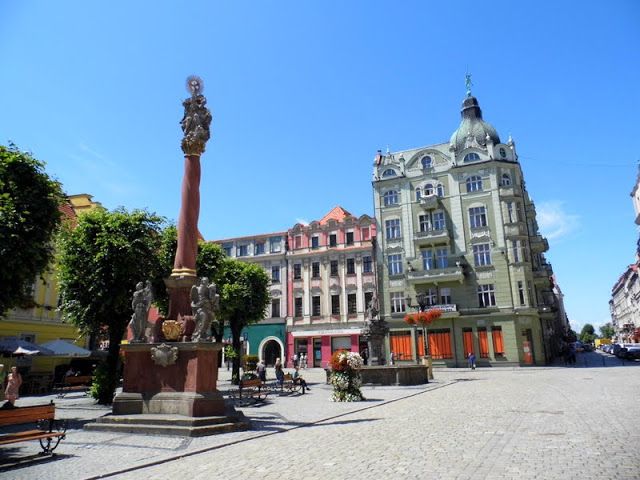 Holy Trinity Column