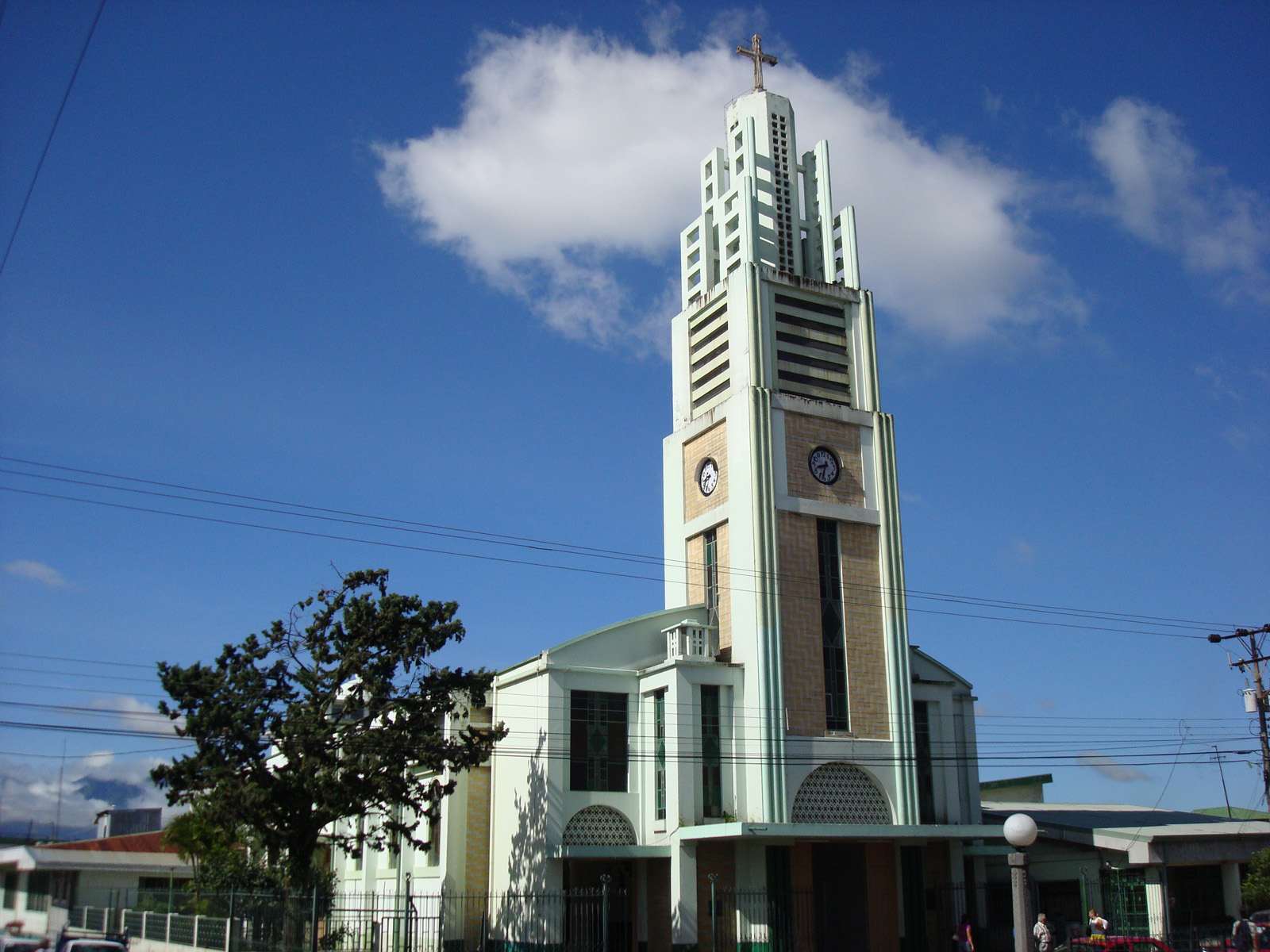 Los Angeles Church, Heredia, Costa Rica, Landolia, un Monde de Photos