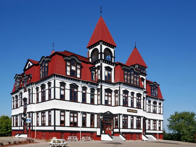 Lunenburg Academy