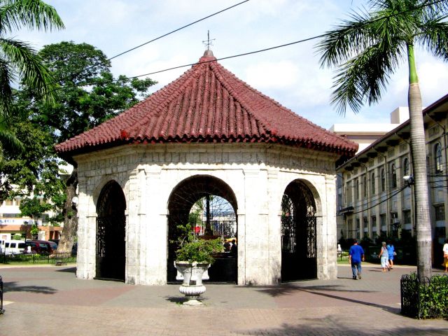 Magellan's Cross