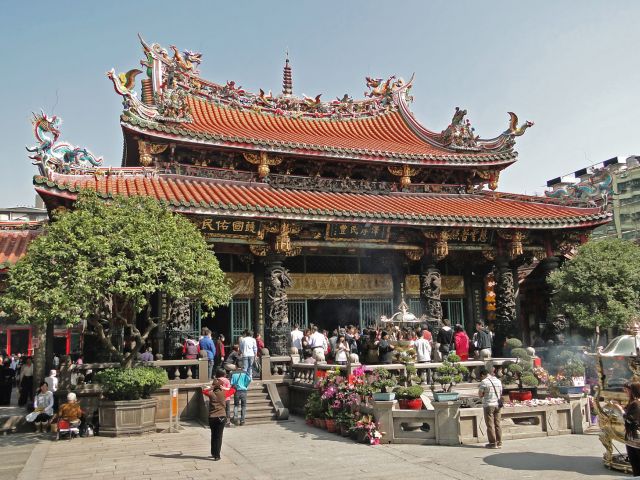 Temple Longshan