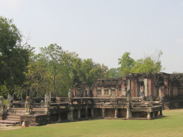 Naga bridge