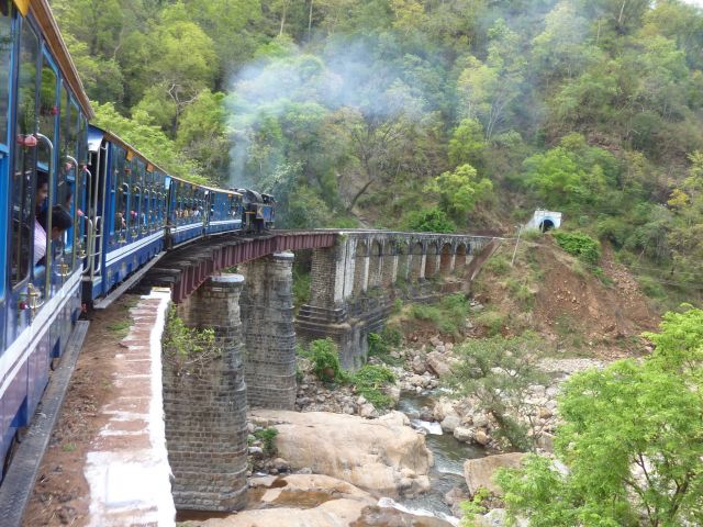 Chemin de fer de montagne des Nîlgîri