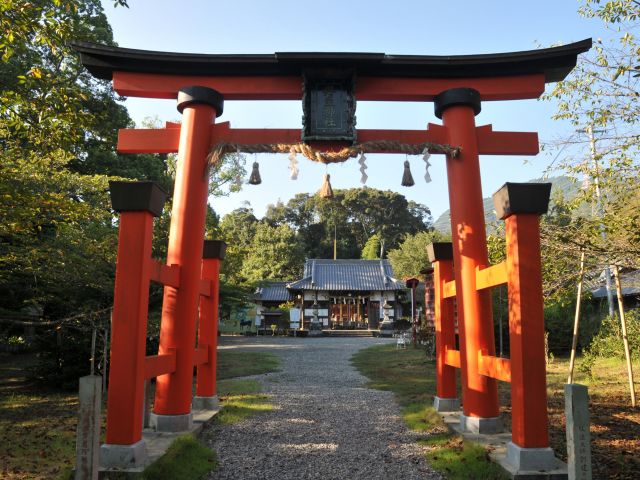 Niukanshofu Shrine