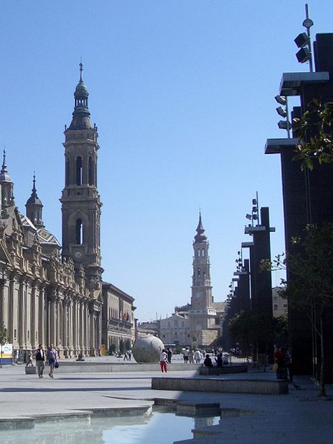 Plaza del Pilar