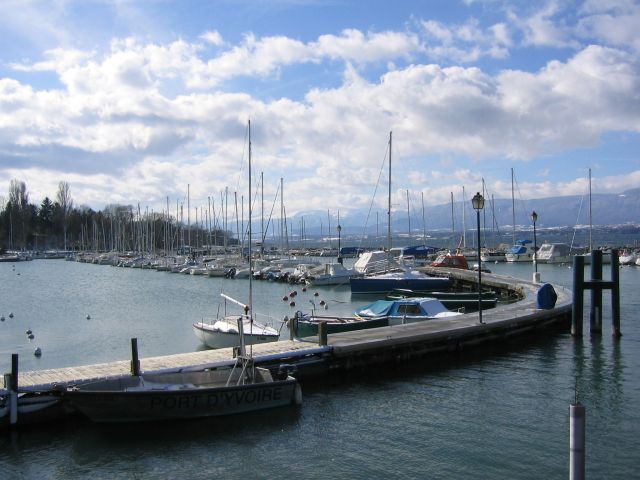 Yvoire port