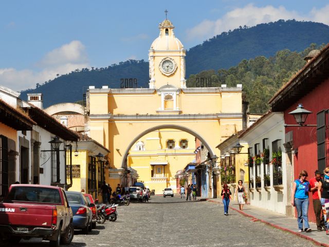 Santa Catalina arch