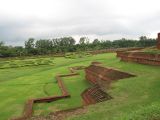 Plinthe, ruines du Vihara bouddhique de Paharpur