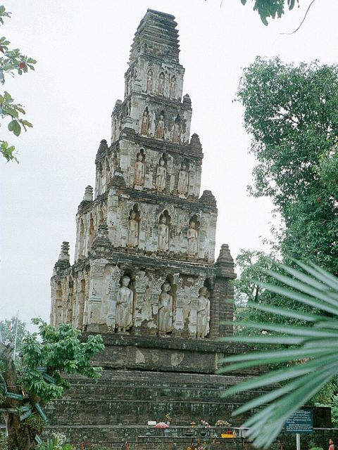 Square chedi