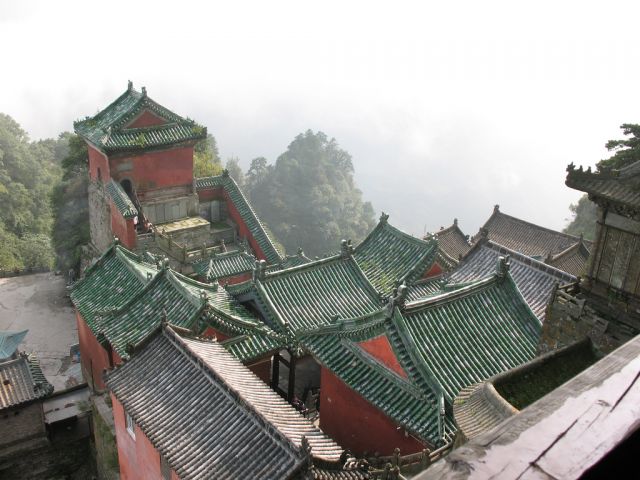 Ensemble de bâtiments anciens des montagnes de Wudang