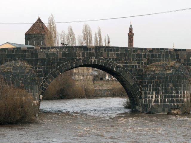 Tas Kopru bridge