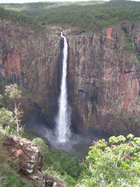 Wallaman Falls