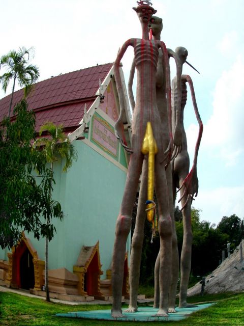 Wat Mai Plai Huai