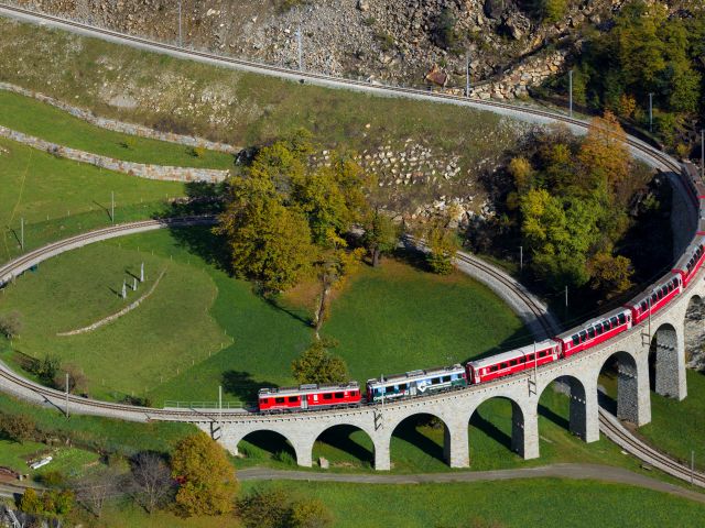 Viaduc hélicoïdal de Brusio