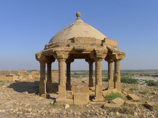 Tombe baldaquin de Daya Khan Rahu