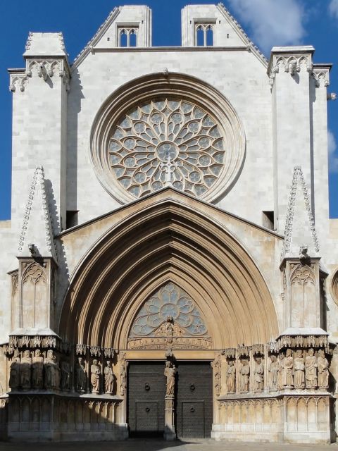 Façade de la cathédrale de Tarragone