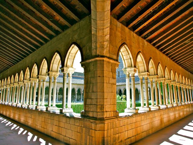 Cloître de style gothique