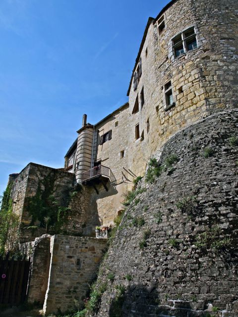 Maison faisant muraille sur le rempart