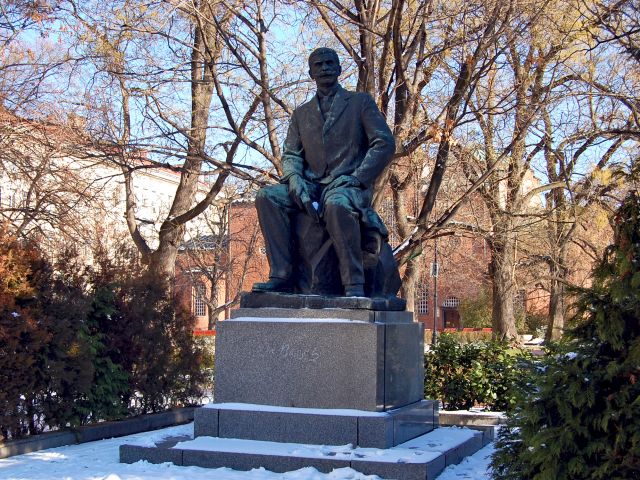 Statue de Ivan Vazov à Sofia