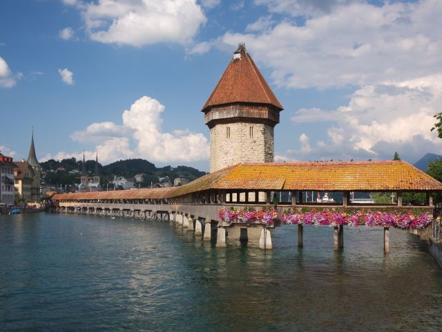 Pont couvert Kapellbrücke