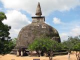 Dagoba Kiri Vihara, Polonnâruvâ