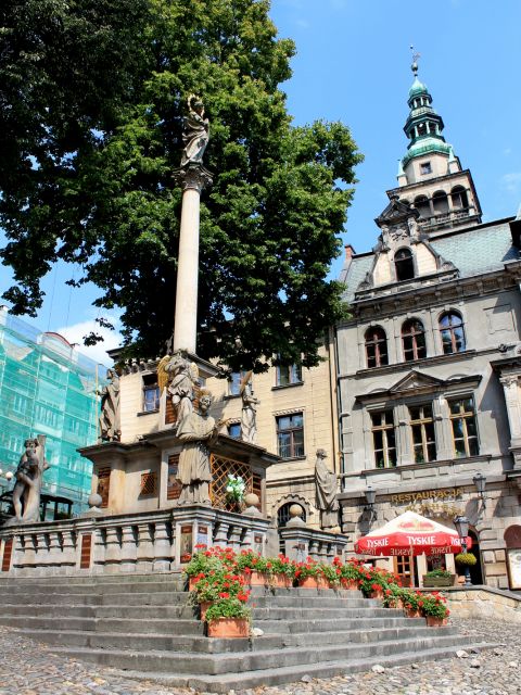 Colonne et monument