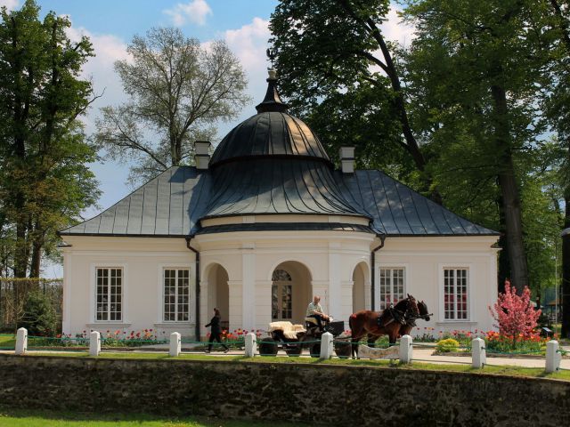 Bâtiment du palais de Kurozwęki