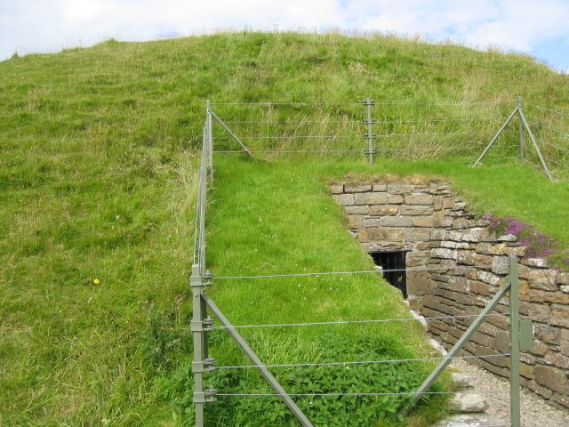 Entrée du tumulus de Maeshowe