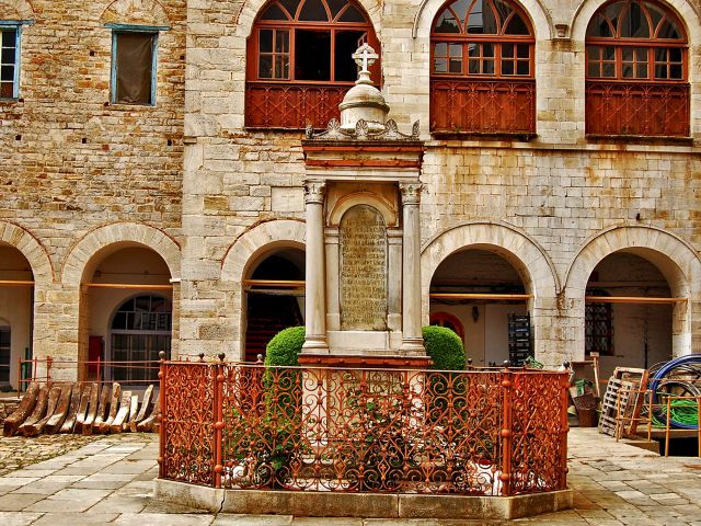 Monument aux martyrs de la foi