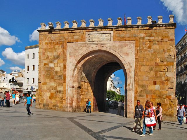 Porte Bab El Bhar à Tunis