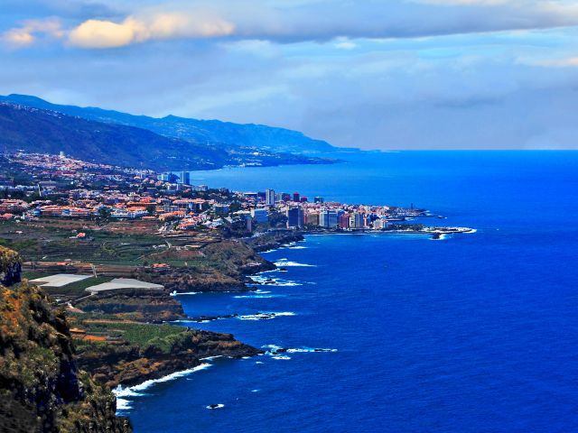 Vue de Puerto de la Cruz